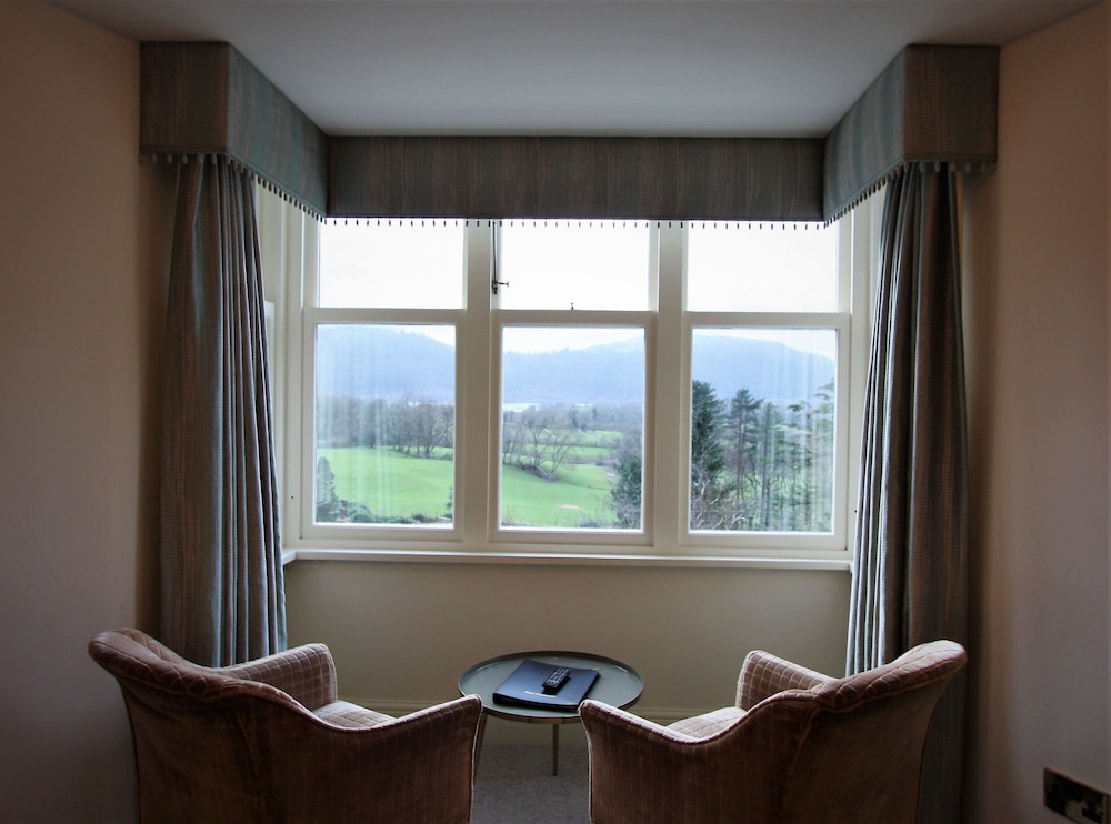 Ravenstone Manor 27/46