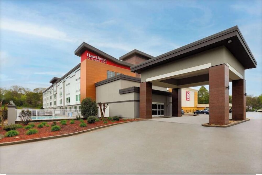 Hawthorn Extended Stay by Wyndham Knoxville 5/46