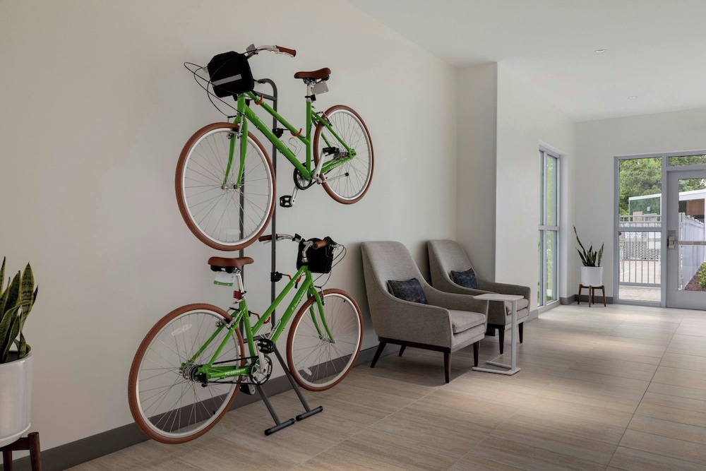 Element by Marriott Charleston Airport 24/50