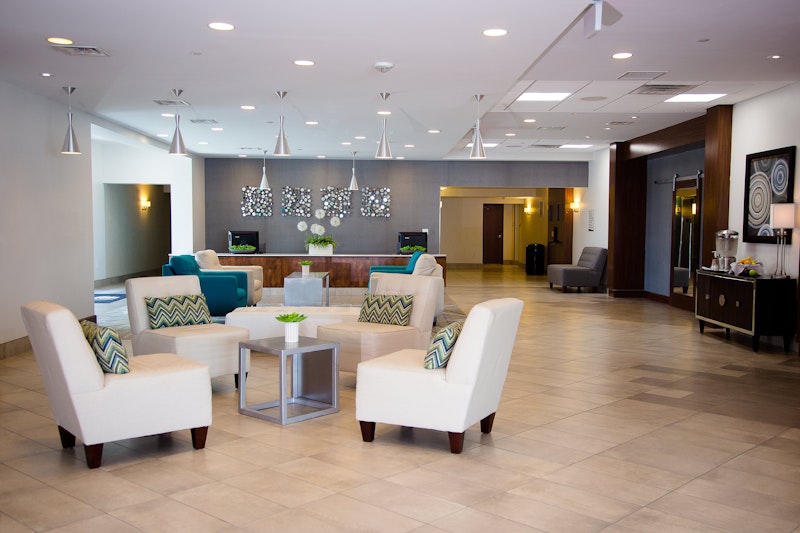 Doubletree By Hilton Omaha Southwest 26/54