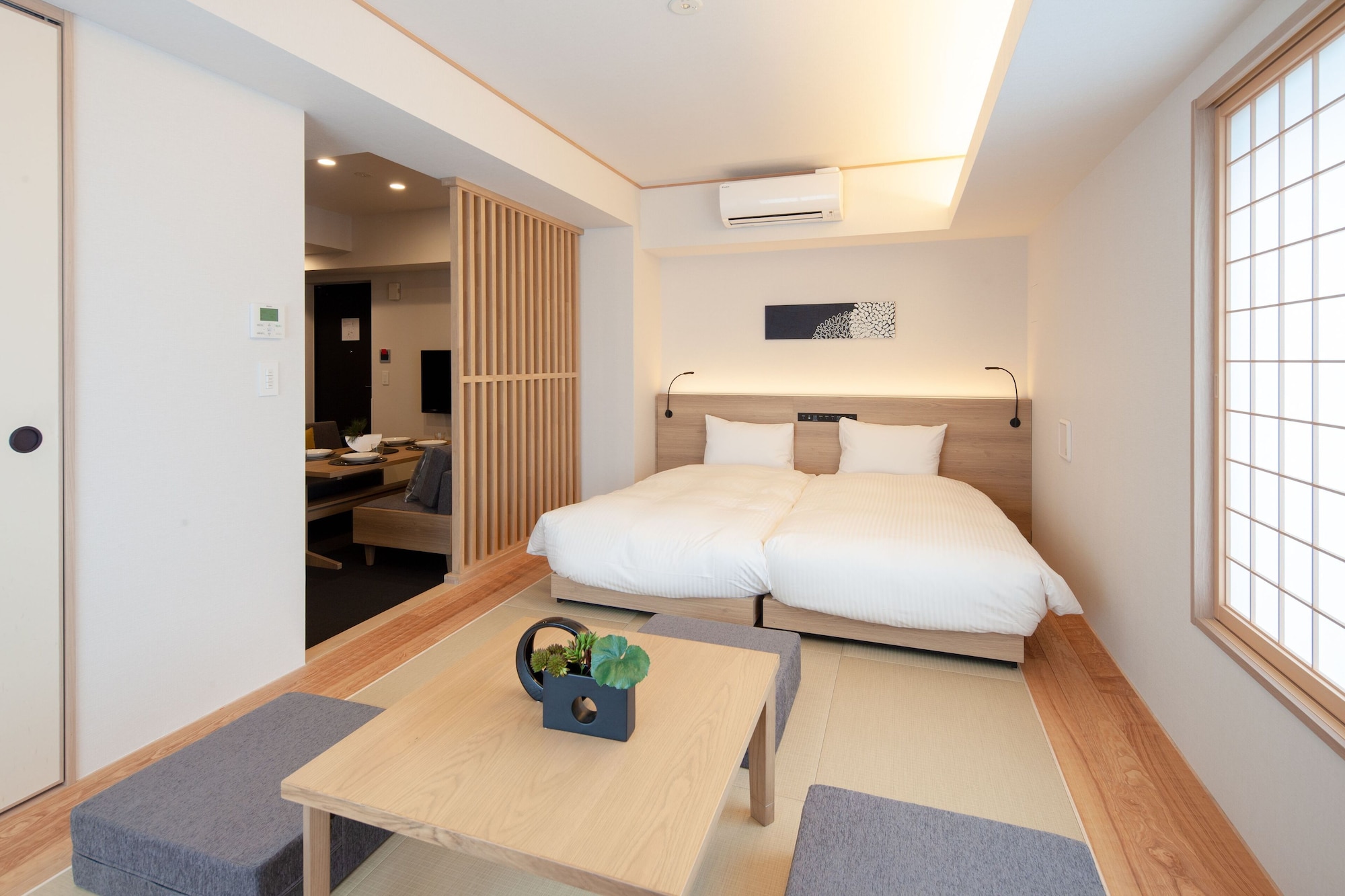 JAPANESE, APARTMENT