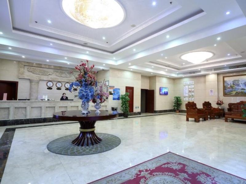 GreenTree Inn (Shanghai Malu Metro Station) 8/38