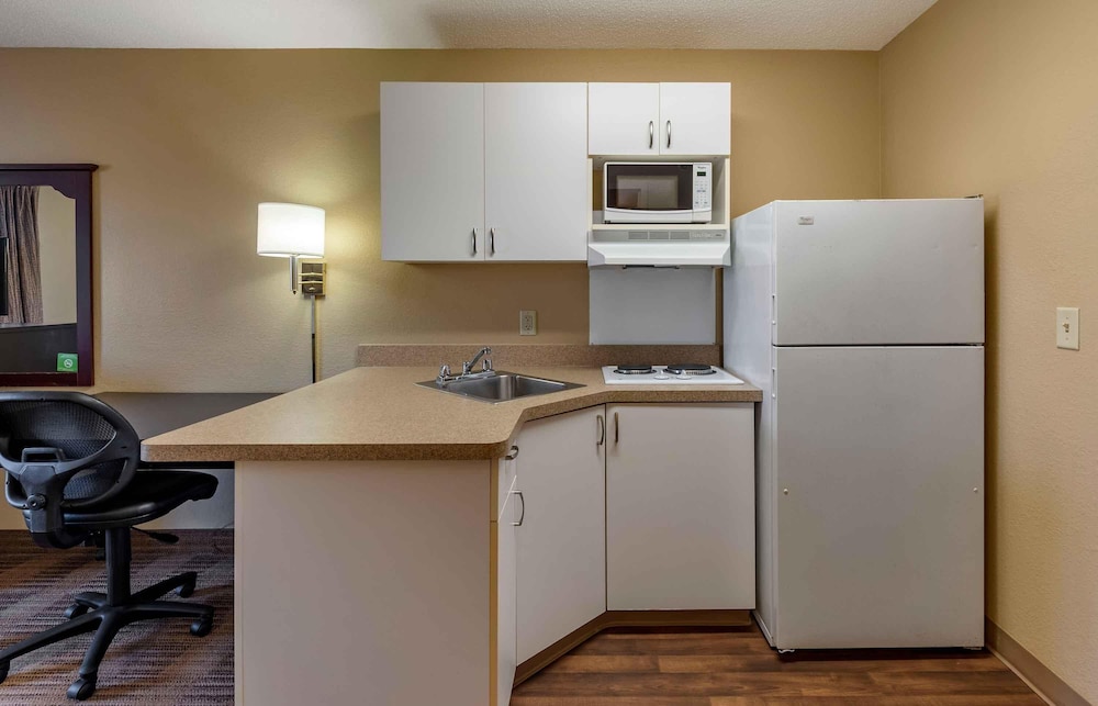 Extended Stay America Rochester - North 40/53