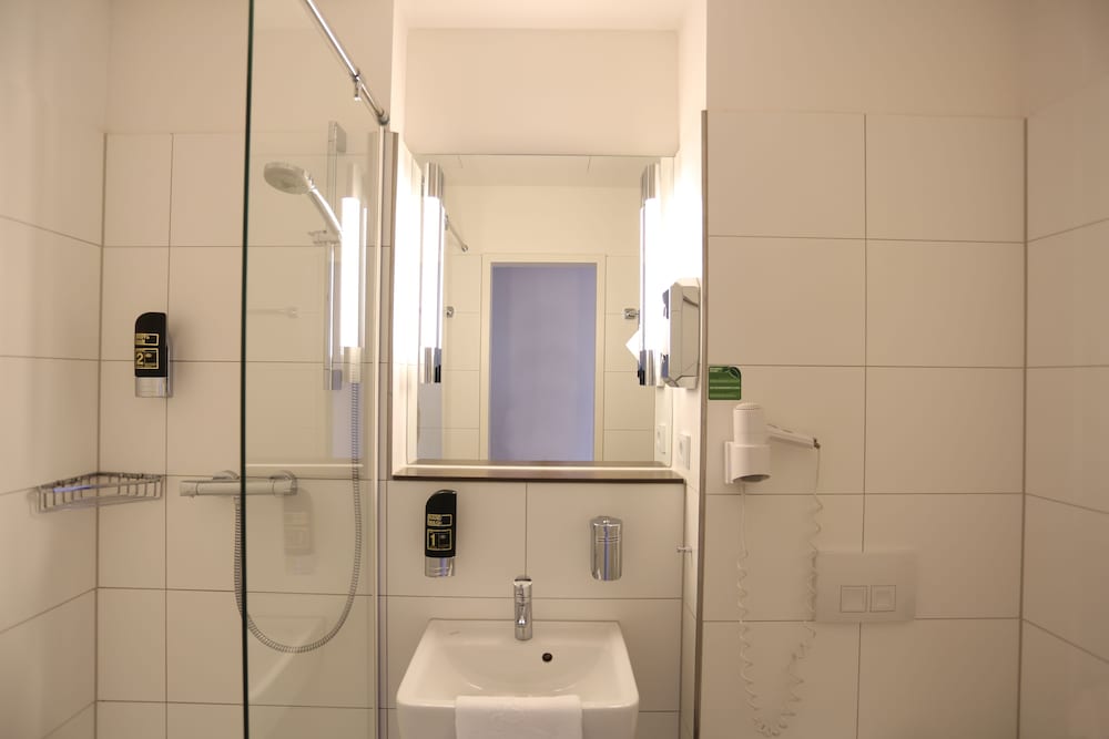 Aletto Kudamm Hotel Hostel 86/86