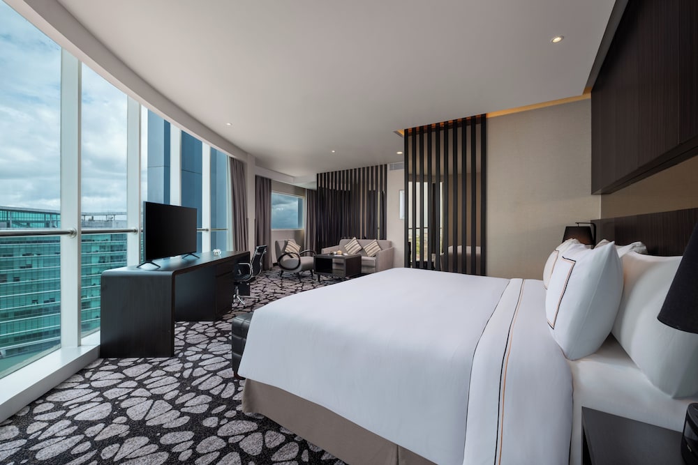 MELIA MAKASSAR 25/73