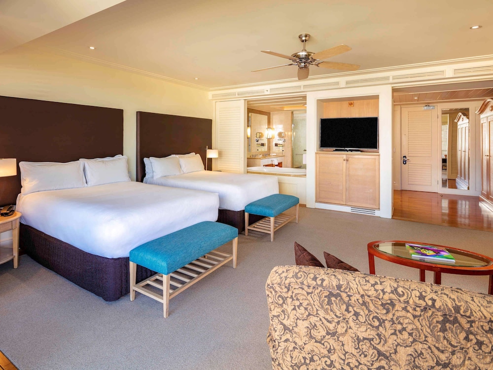 The Reef Hotel Casino Cairns - Handwritten Collection 14/74