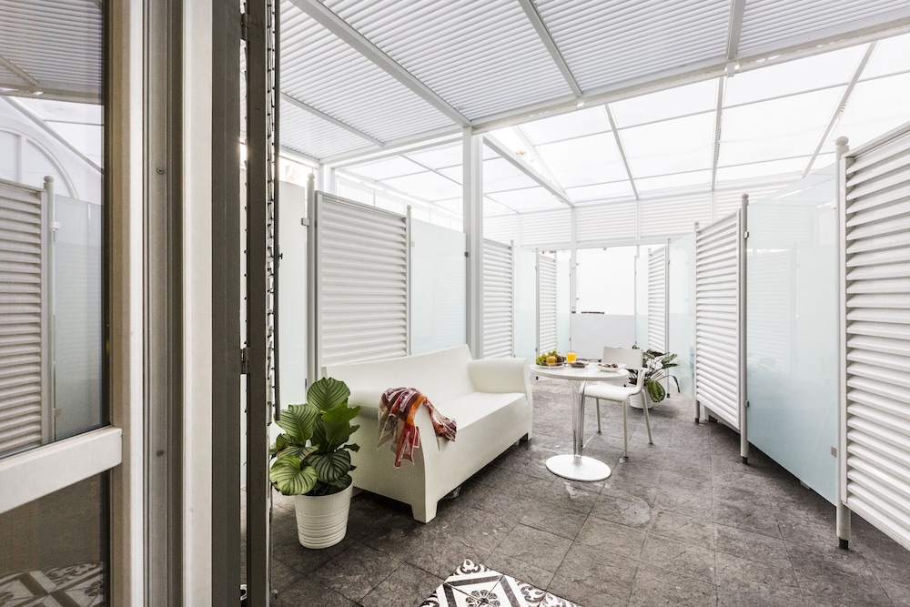Palermo In Suite Aparthotel Shs 28/52