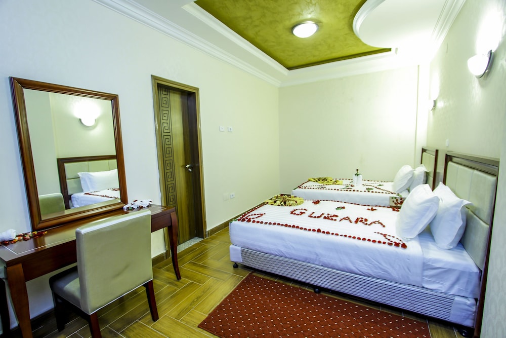 Gzara Hotel Addis 12/39