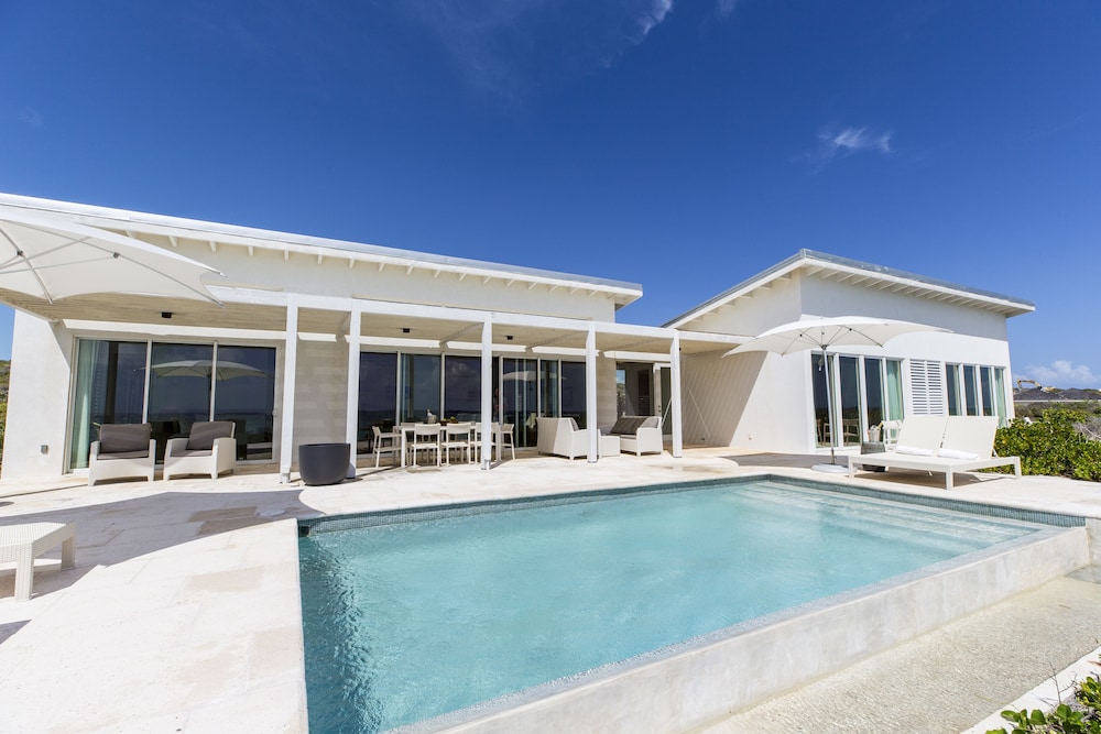 SAILROCK RESORT 12/80