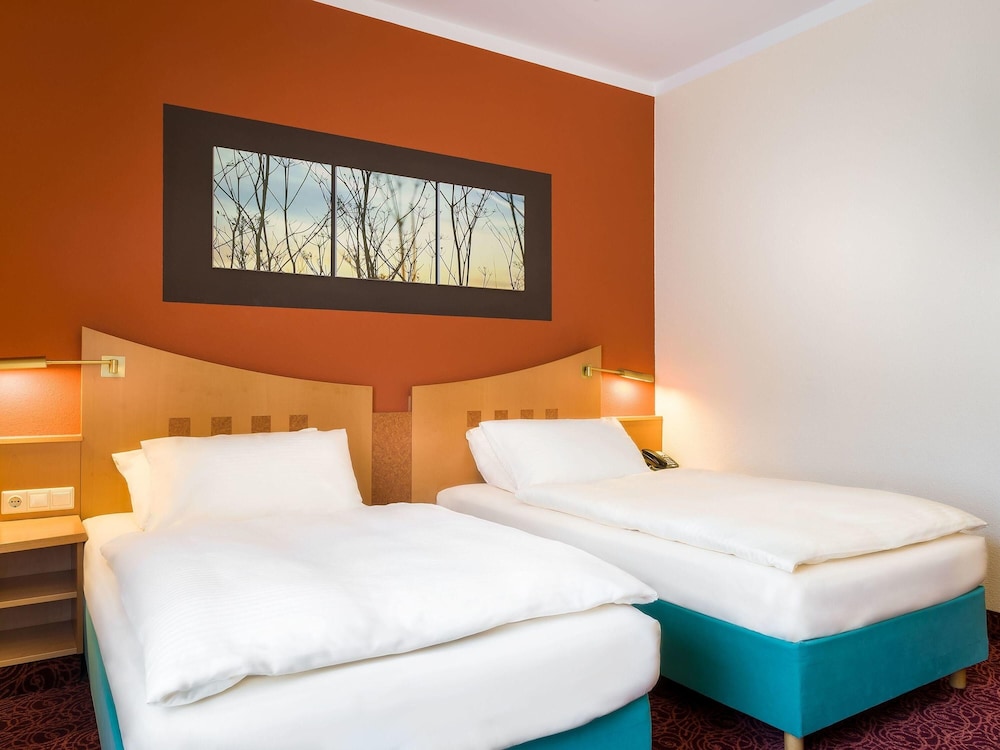 Mercure Hotel Ingolstadt 25/70