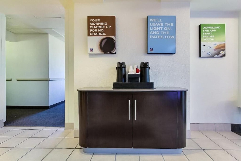 Motel6 Gilroy, CA 9/56