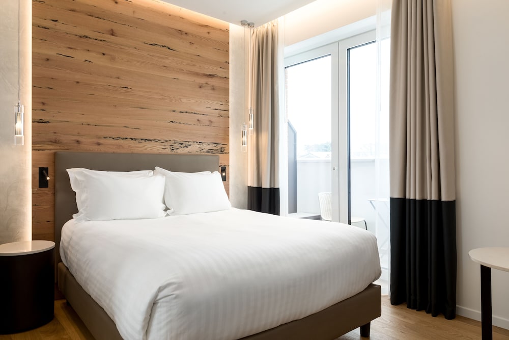 AC HOTEL VENEZIA 15/33