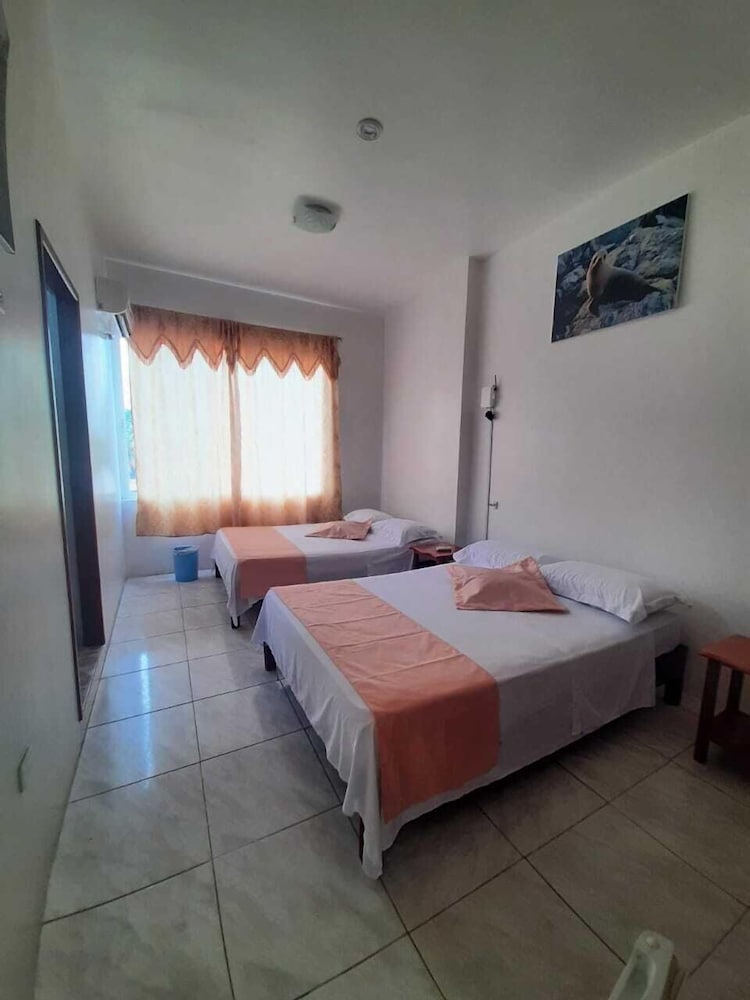 Hotel El Paraiso de Isabela 13/50