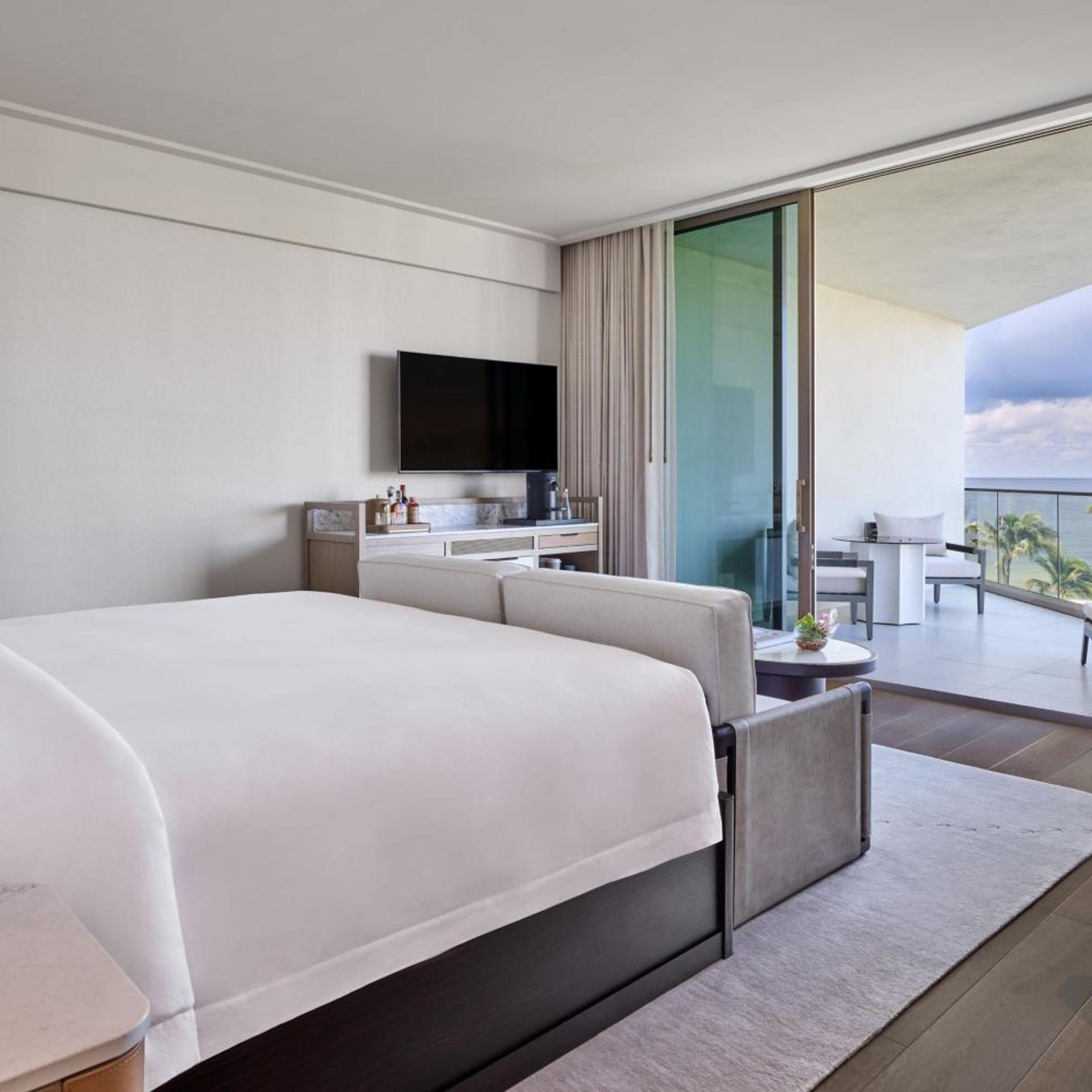 Deluxe, King Bed, Ocean View, Balcony