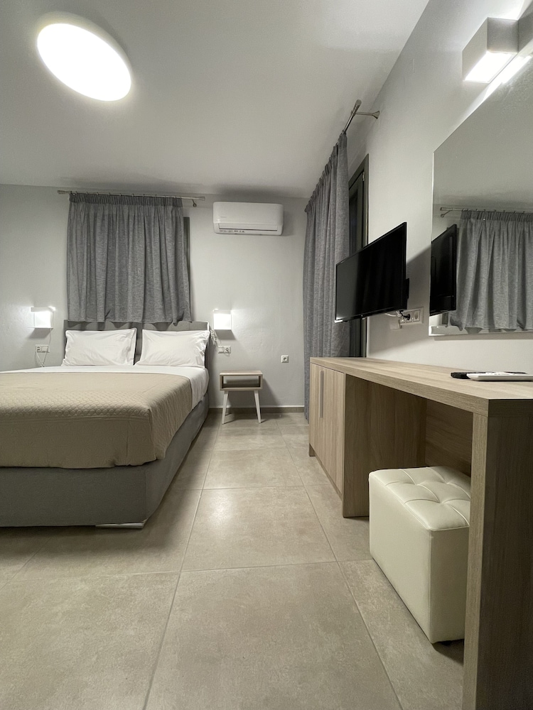 ANAX APARTMENTS PARGA 22/38