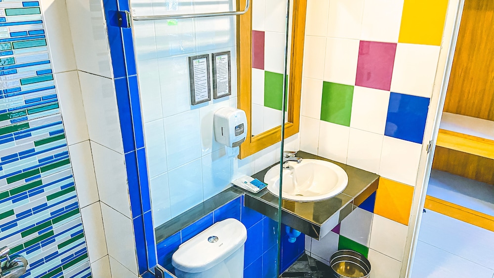 K2 Budget Hotel At Airport 24/29