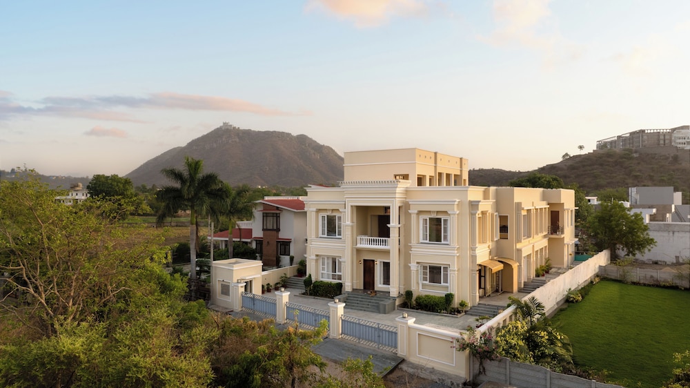 Chez Lavania, Udaipur, A Luxury Abode in UDAIPUR