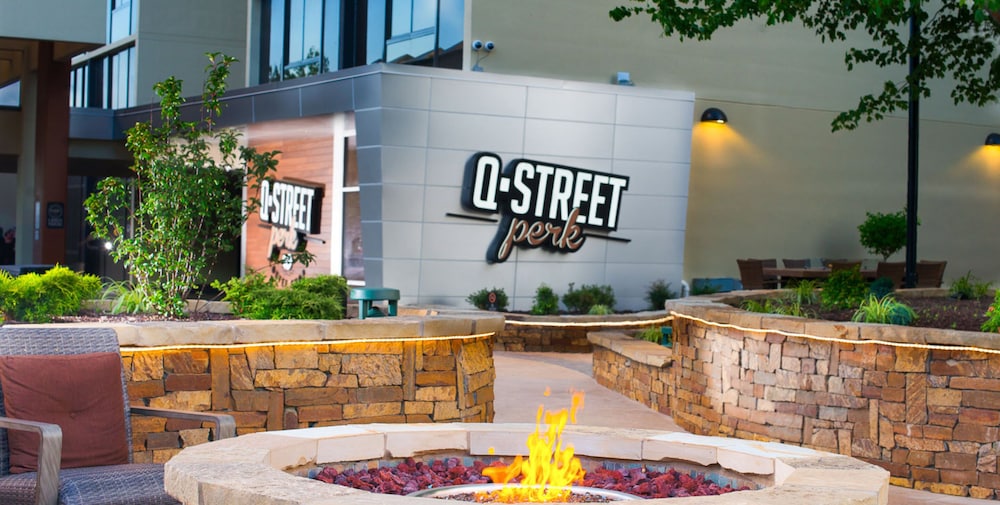 University Plaza Hotel and Convention Center Springfield in SPRINGFIELD - MO