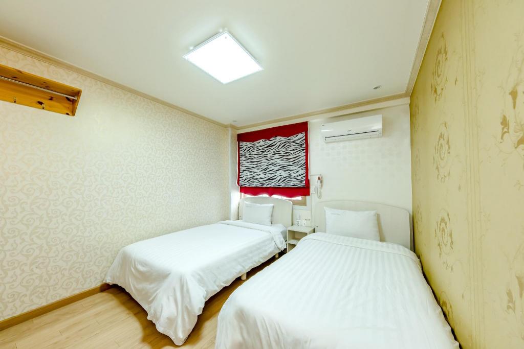 Tamragio Hotel 17/100