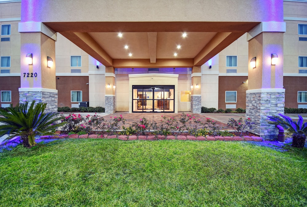 Galveston Inn Suites Hotel 4/55
