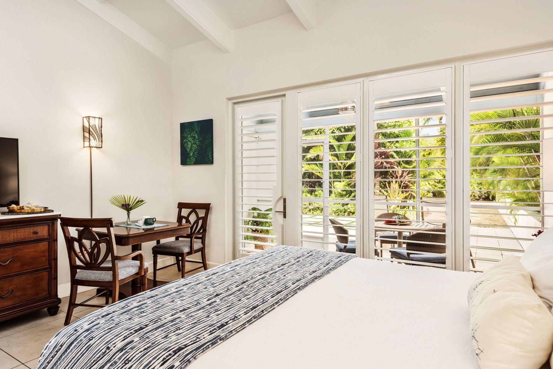 Tropical, King Bed, Accessible