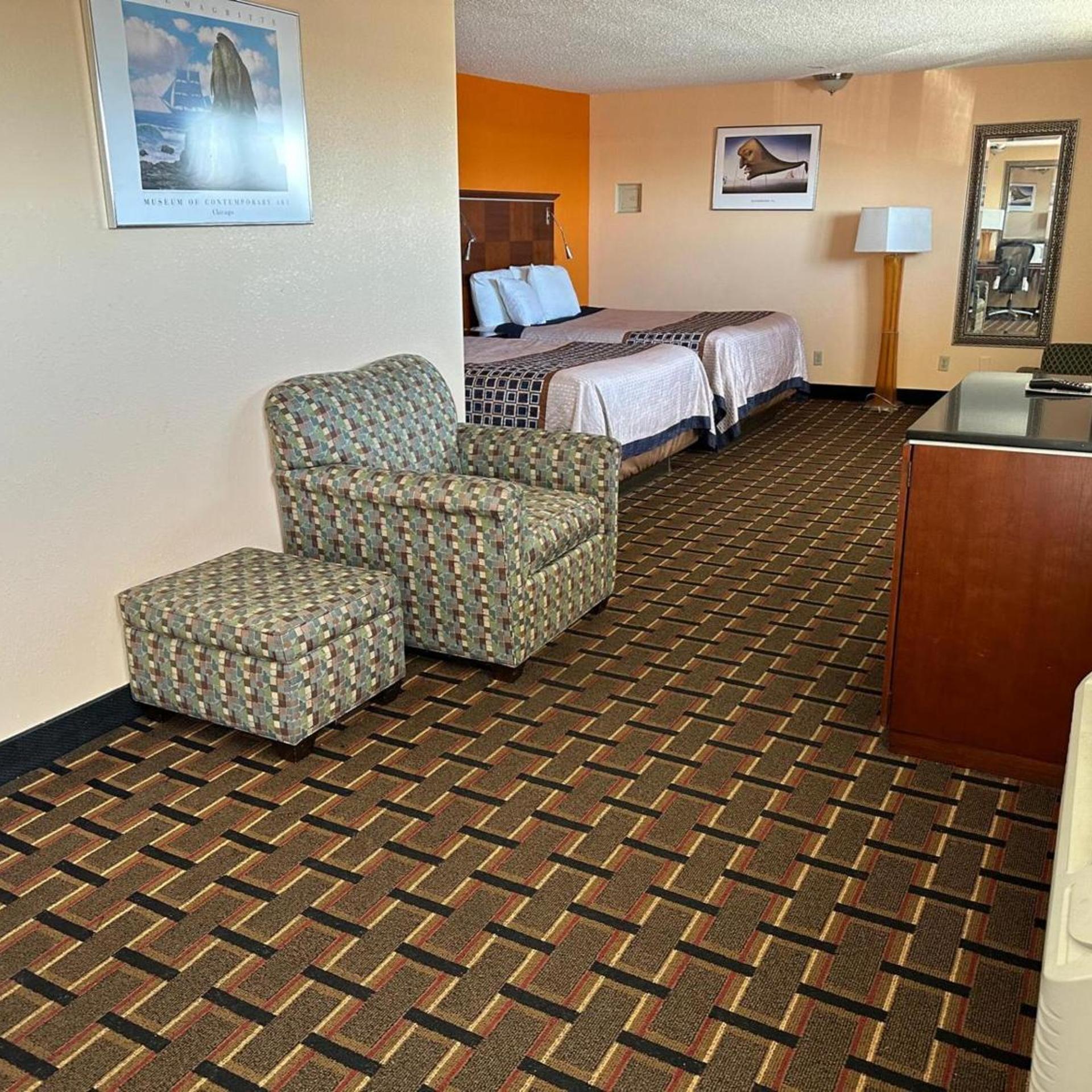 غرفة بسرير كينج وسريرين كوين لذوي الإعاقة، Stay Inn by OYO Near I 80 Lincoln West 4/5