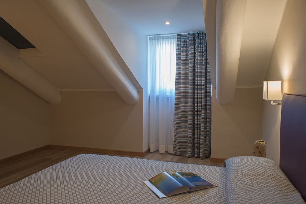 Hotel Torino Porta Susa 27/46