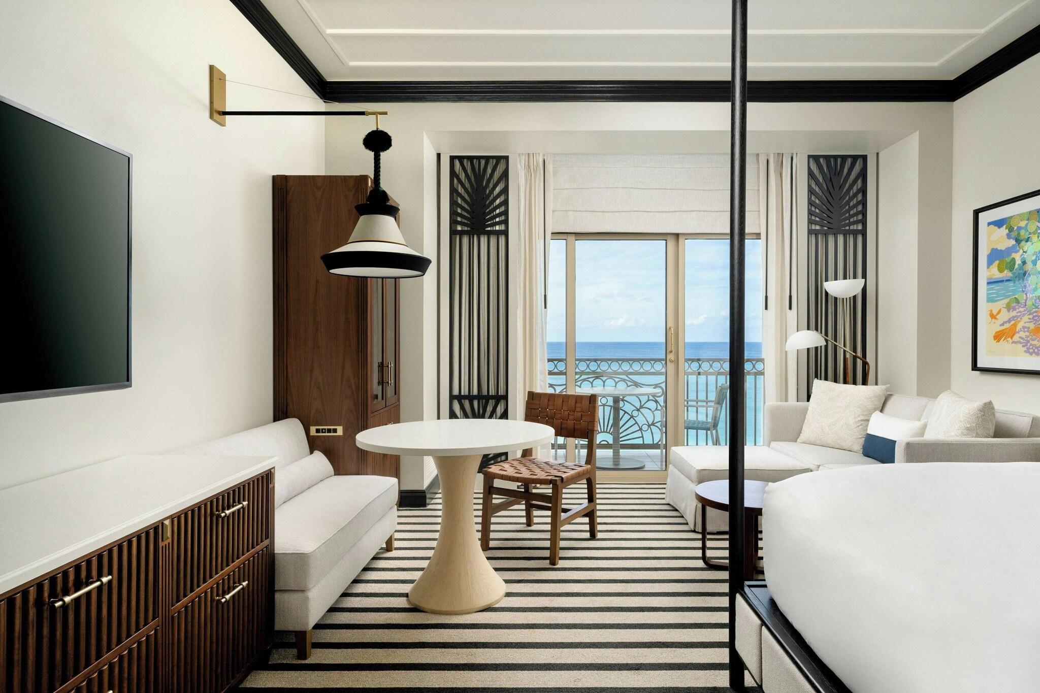 Room, King Bed, Ocean Front، The Ritz Carlton Grand Cayman 3/8