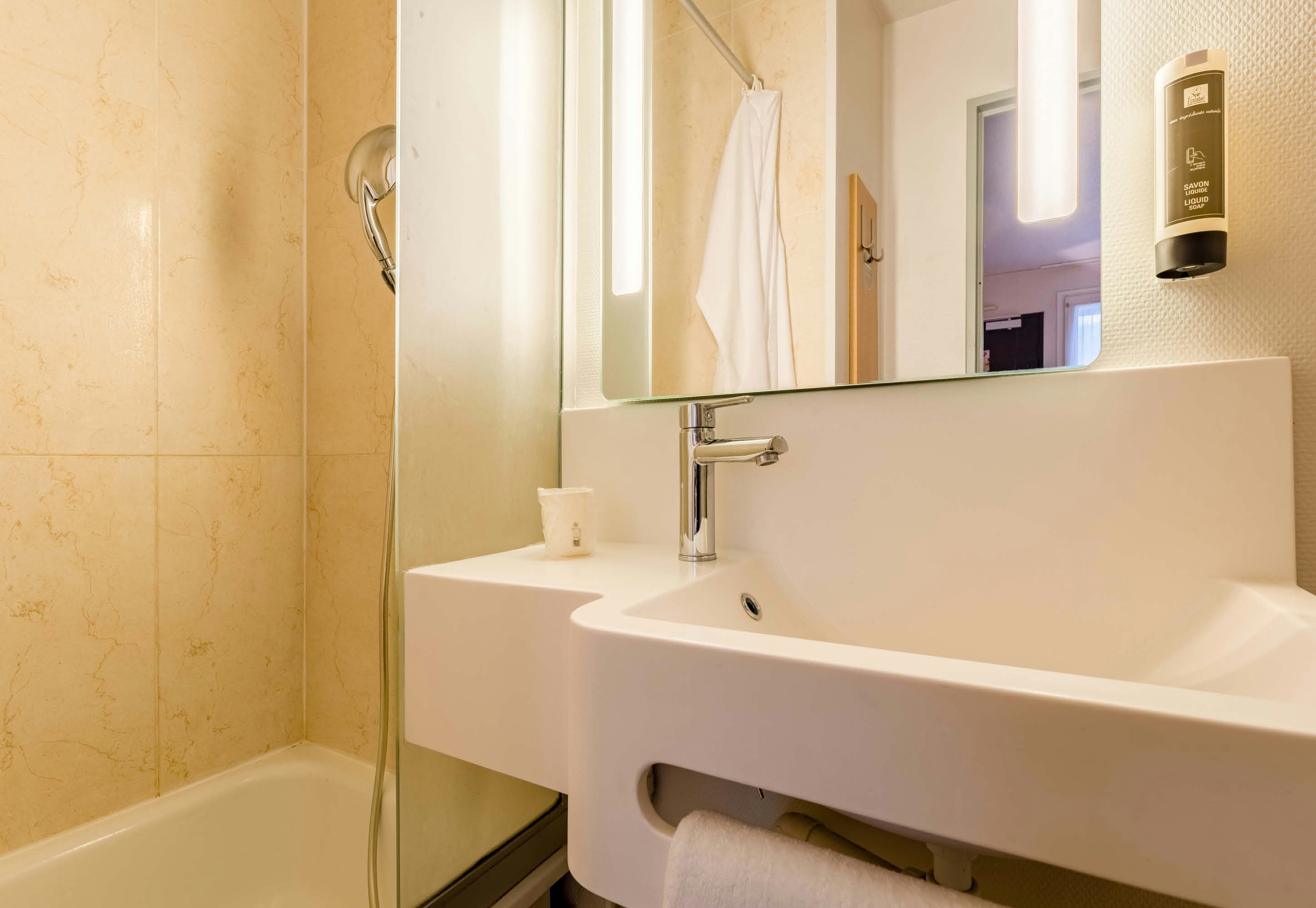 B&B HOTEL Dieppe 20/20