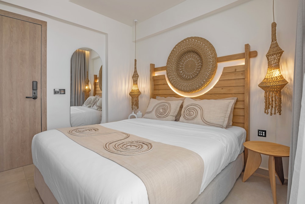Cabana White Boutique Hotel & Suites 34/80