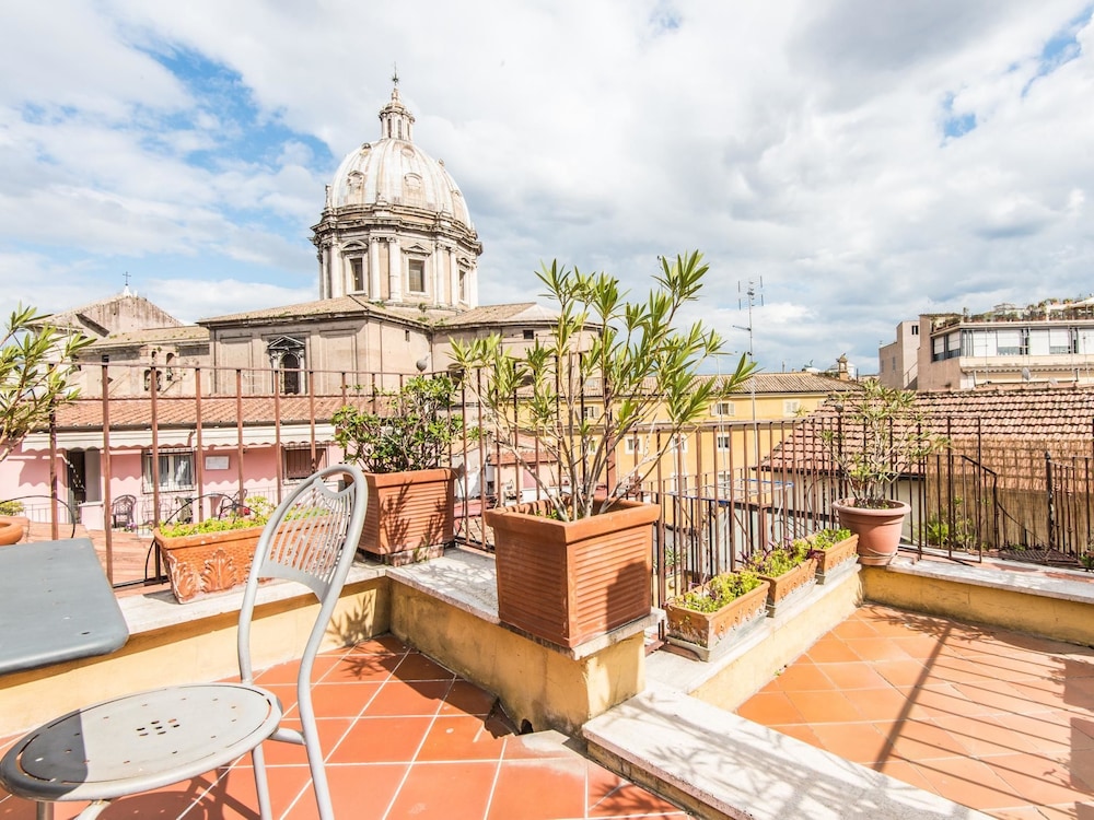 RSH Pallaro Terrace Stunning View 26/40
