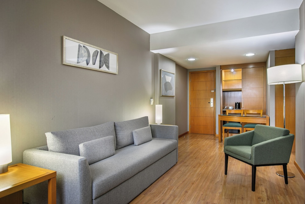Brasil 21 Suites Affiliated by Melia 47/66