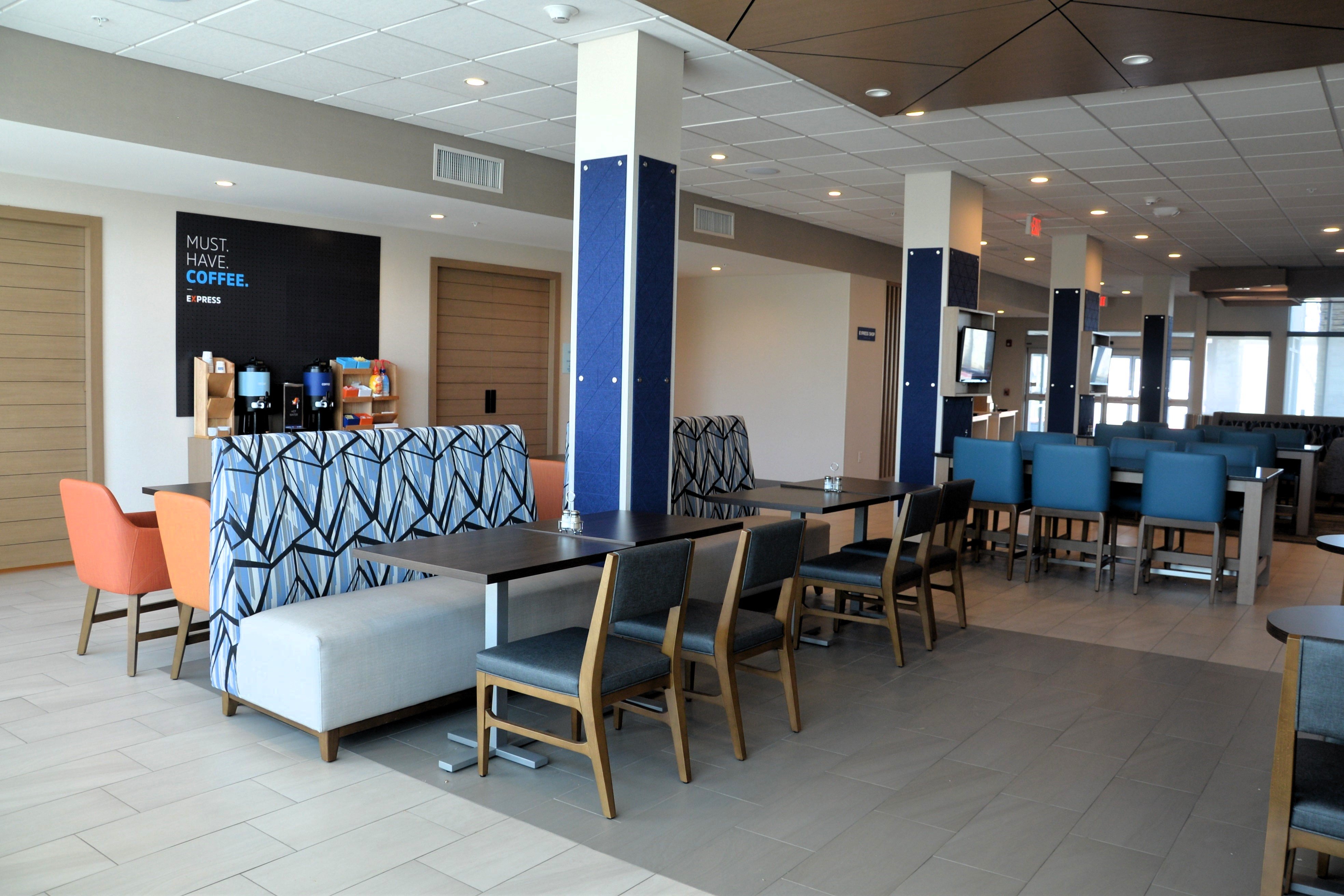 Holiday Inn Express - Cabot, an IHG Hotel 16/19