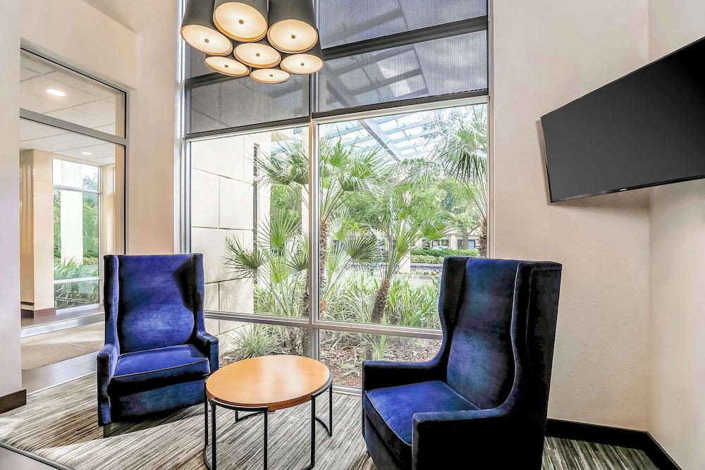 Hyatt Place Lake Mary Orlando North 37/53