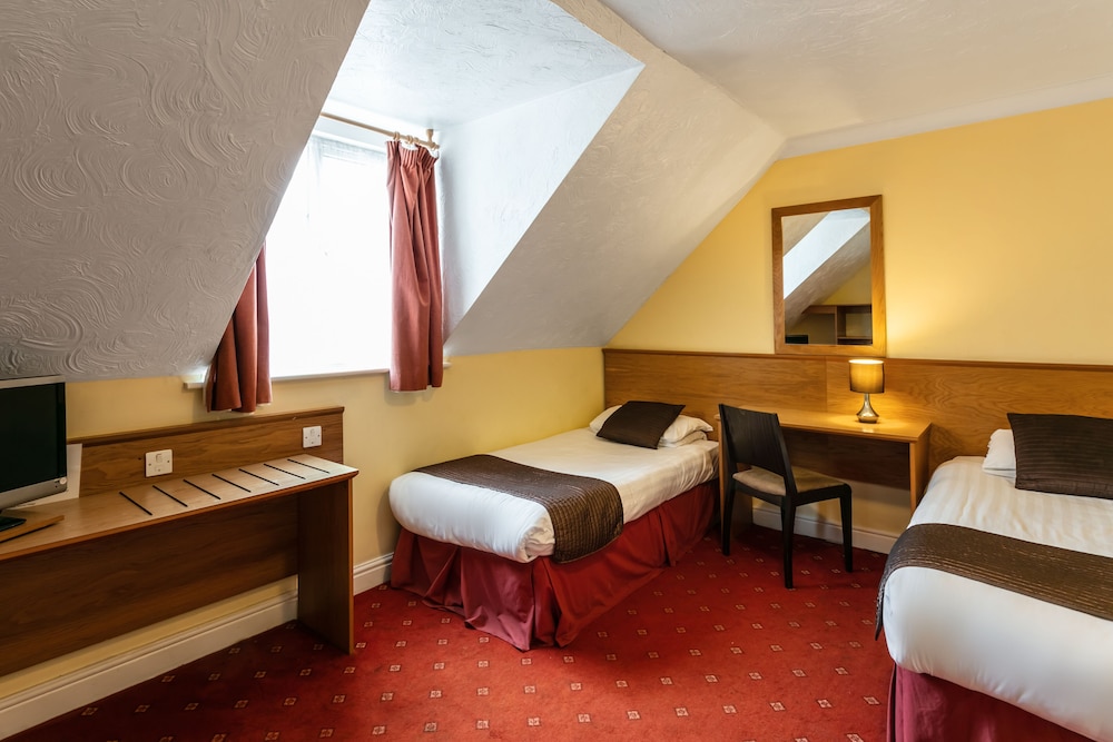 Roydon Marina Village Hotel 17/49