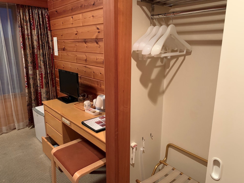 Okubiwako Makino Grand Park Hotel 29/46