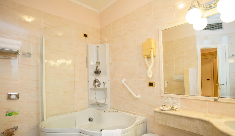 Grand Hotel Villa Politi 6/59