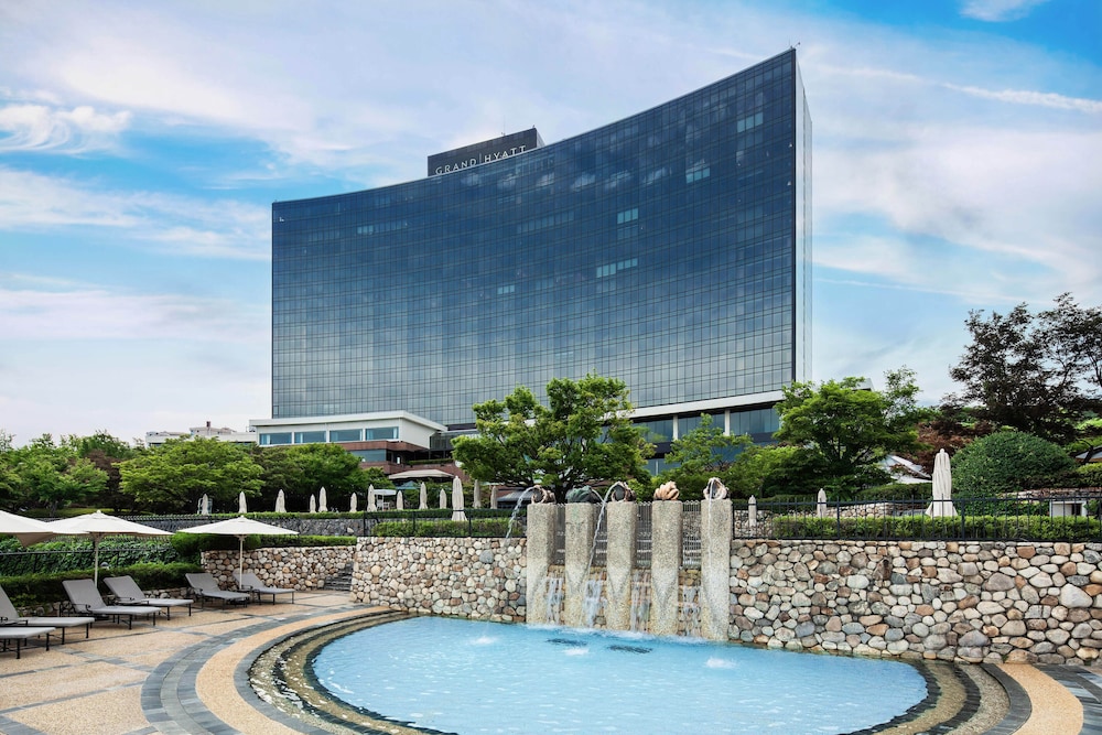 GRAND HYATT SEOUL 64/67