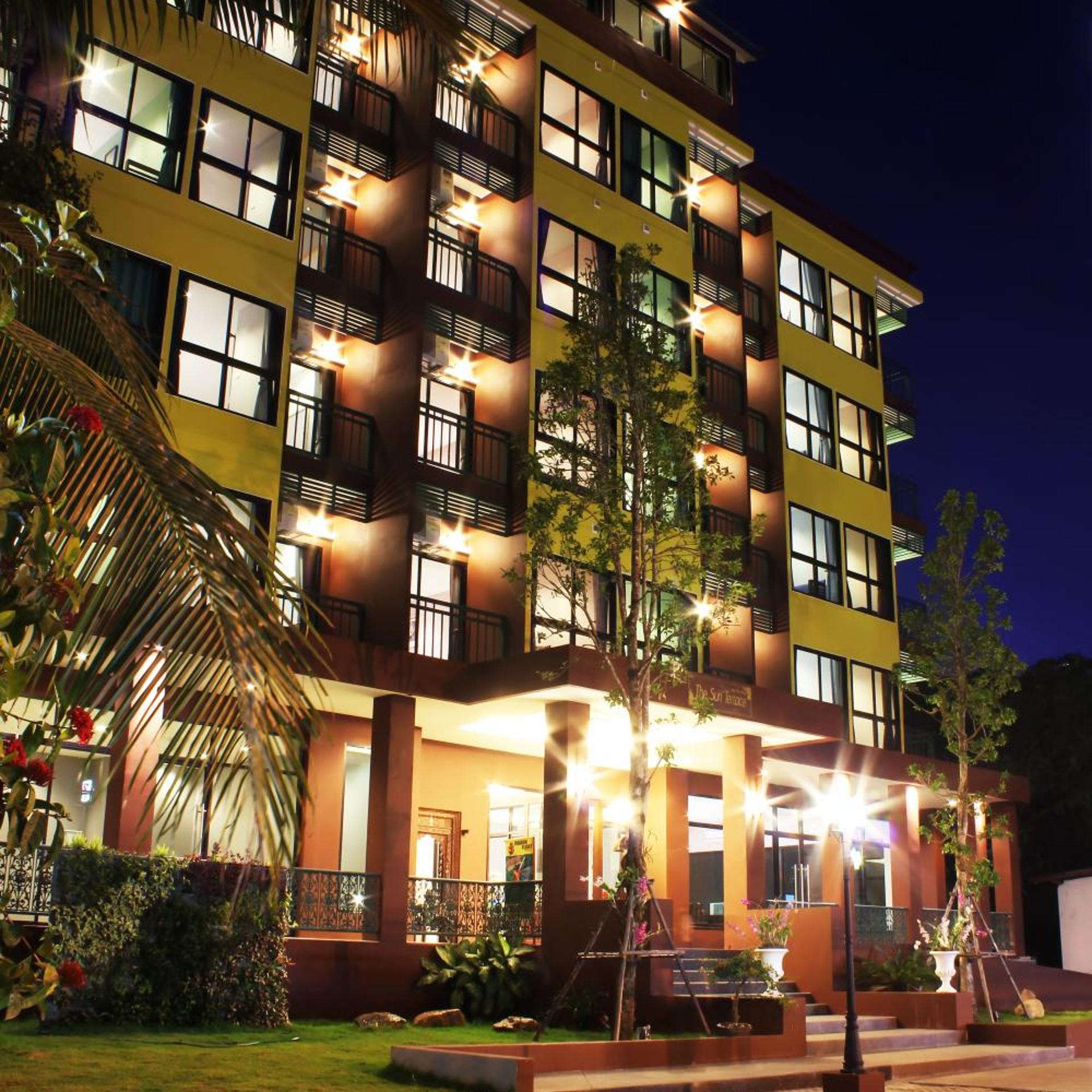 The Sun Terrace Hotel 1/83