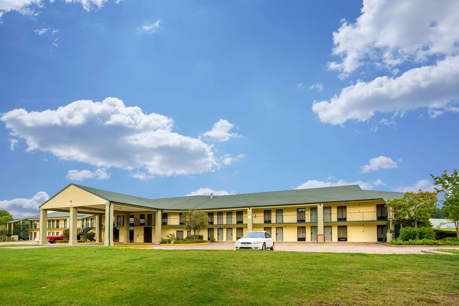 Quality Inn Heber Springs, AR 5/30