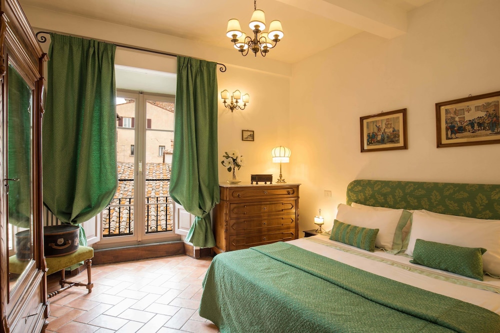 Residenza Fabroni 9/48