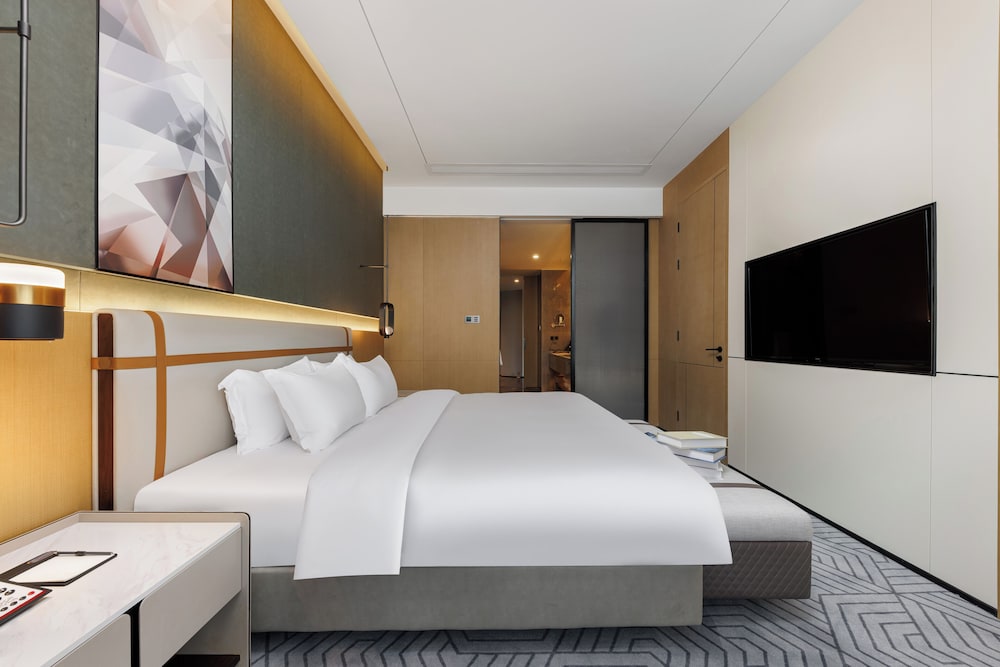 UrCove by Hyatt Dongguan Fenggang 11/50
