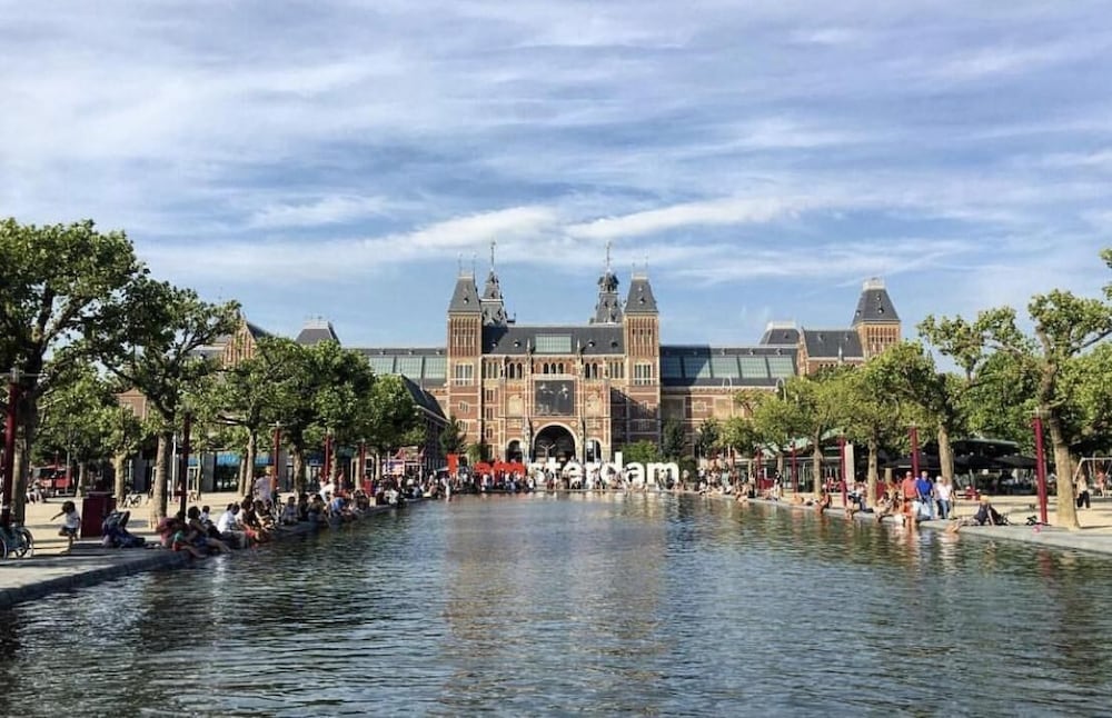 Facade Hotel Amsterdam 38/44