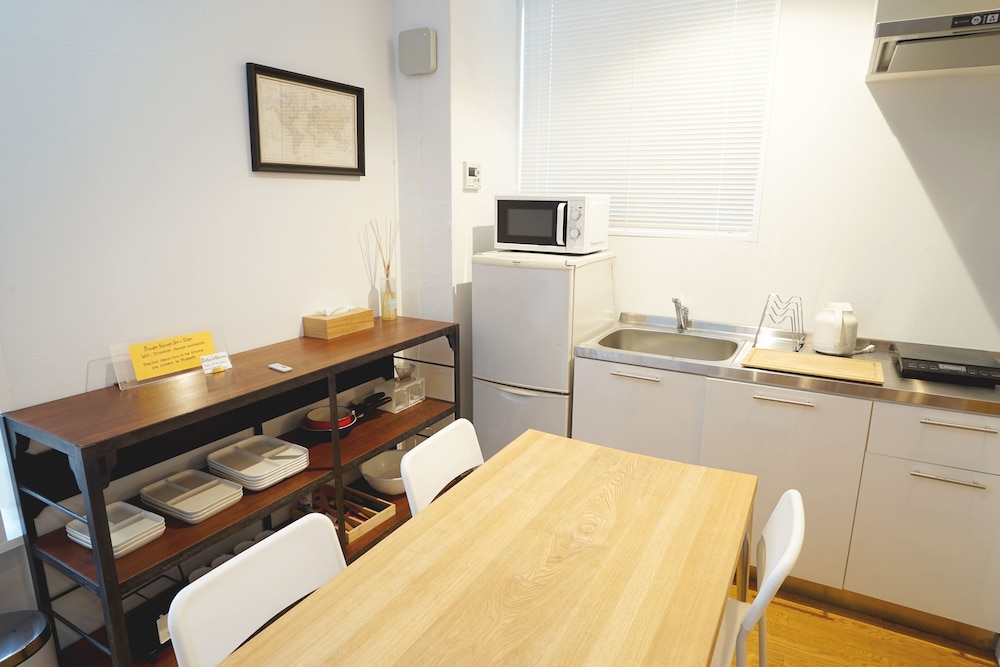 Santiago Guesthouse Hiroshima Hostel 59/69