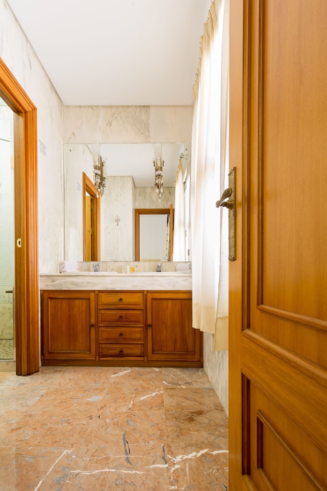Hotel Riad Arruzafa 9/67