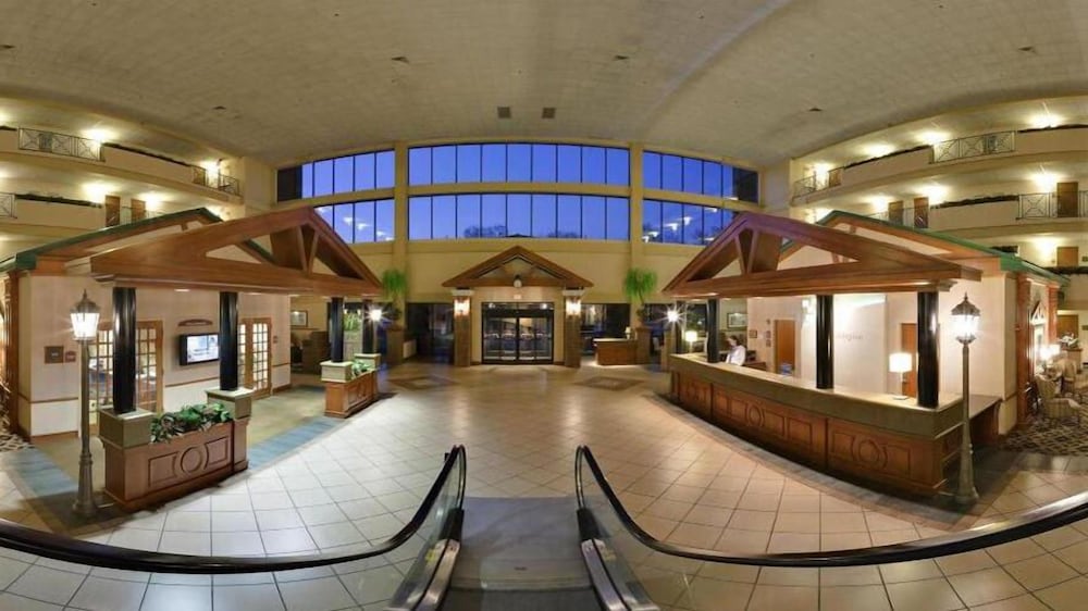 Holiday Inn Memphis University of Memphis 5/39