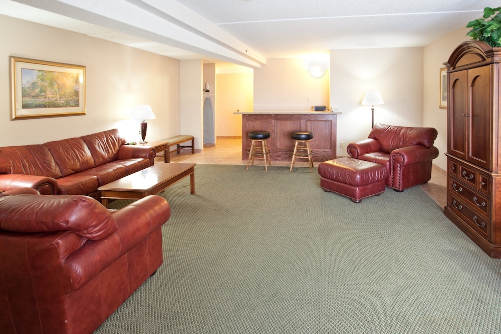 Holiday Inn Great Falls 37/74