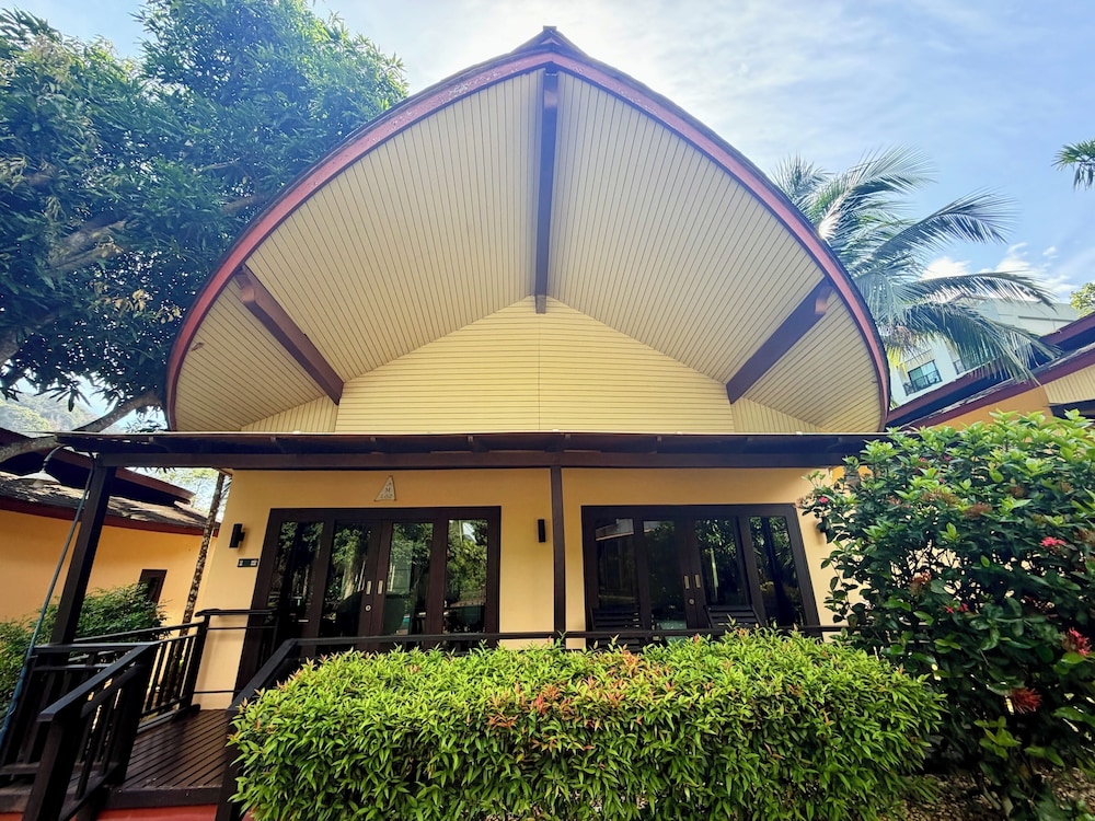 Aonang Phu Petra Resort 2/75