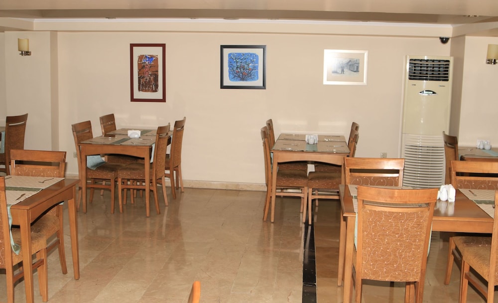 Evkuran Otel 10/16