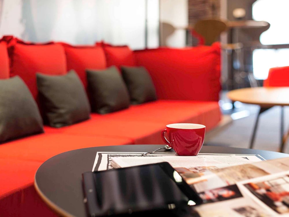 Hotel Ibis Annecy Centre Vieille Ville 63/73